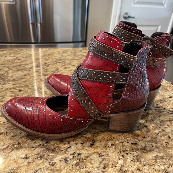 Freebird by Stephen Saphire size 9 red - Picture 9 of 10